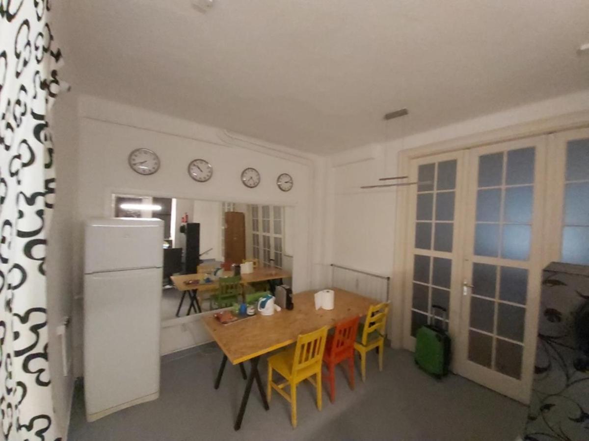Lamis Hostel Budapest Luaran gambar