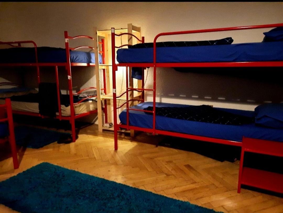 Lamis Hostel Budapest Luaran gambar